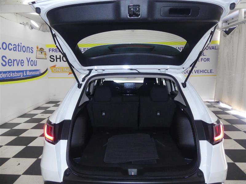 Used 2023 Honda HR-V LX image 24