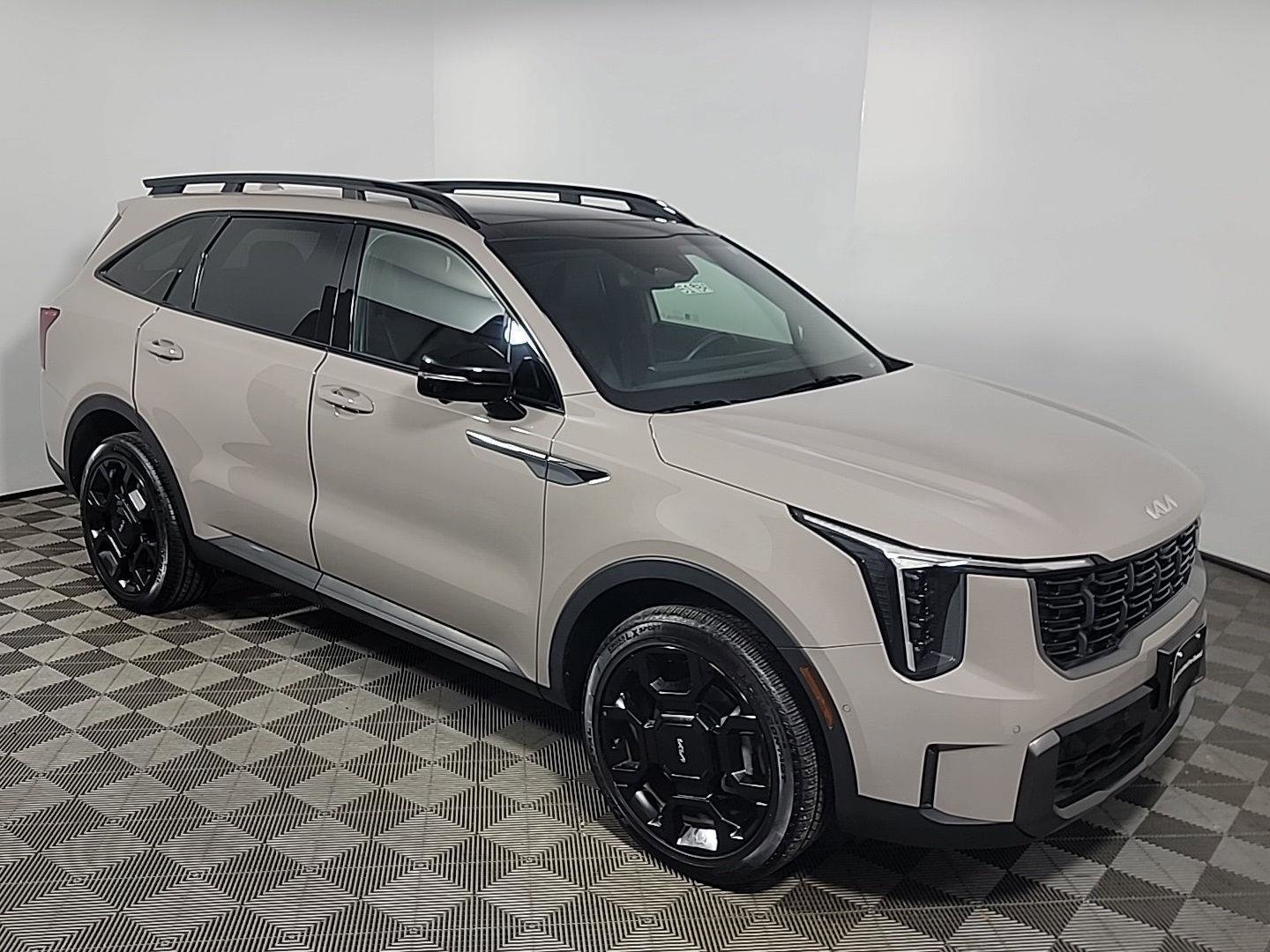 Used 2024 Kia Sorento SX Prestige image 2
