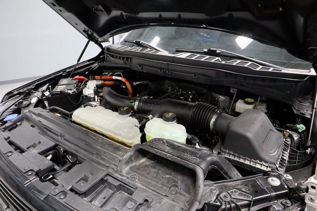 Certified 2024 Ford F150 Platinum w/ Equipment Group 702A High image 18