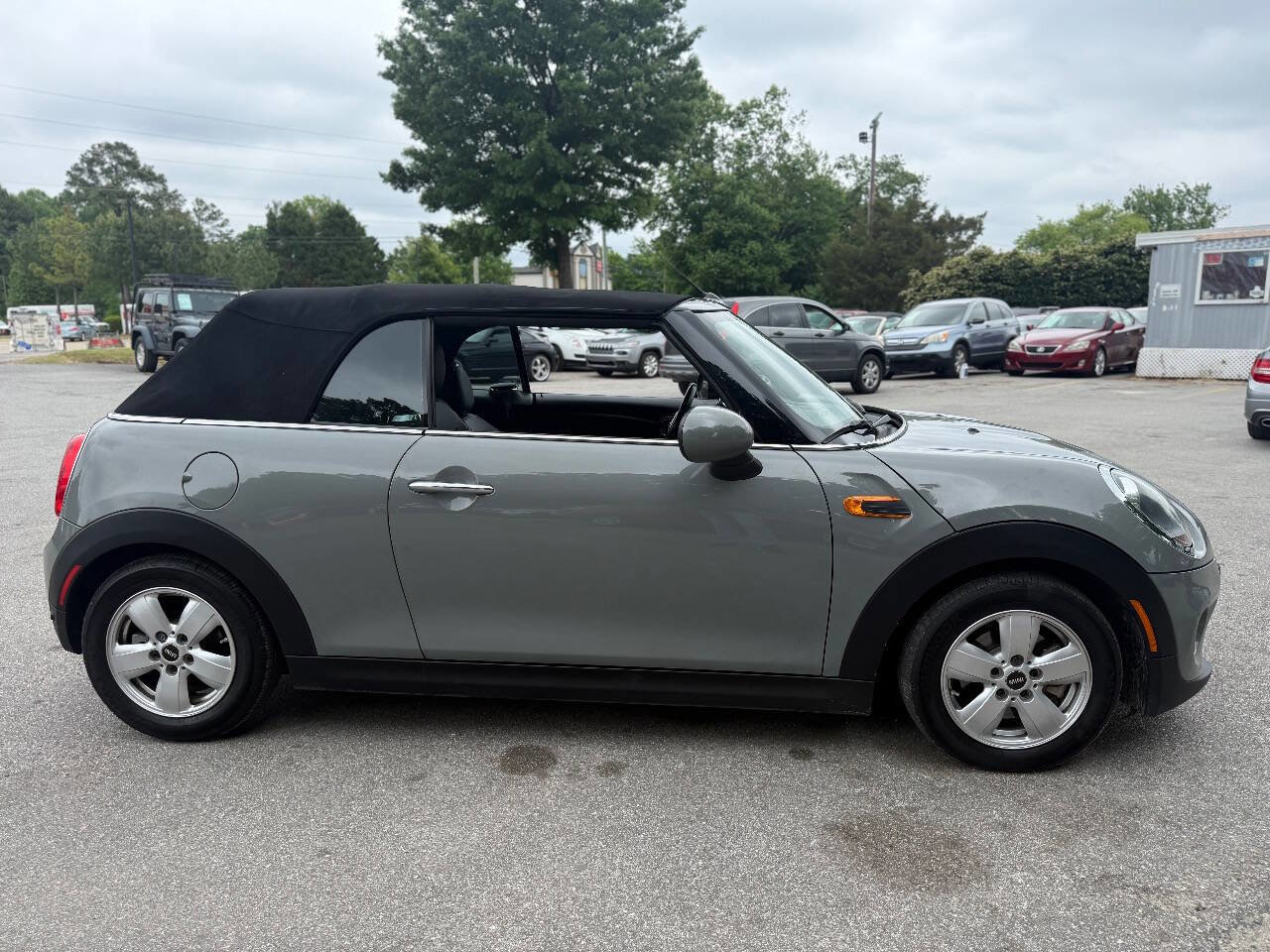 Used 2019 MINI Cooper Convertible FWD image 7