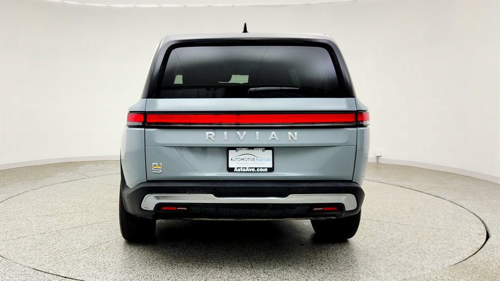Used 2024 Rivian R1S Adventure AWD/4WD image 6