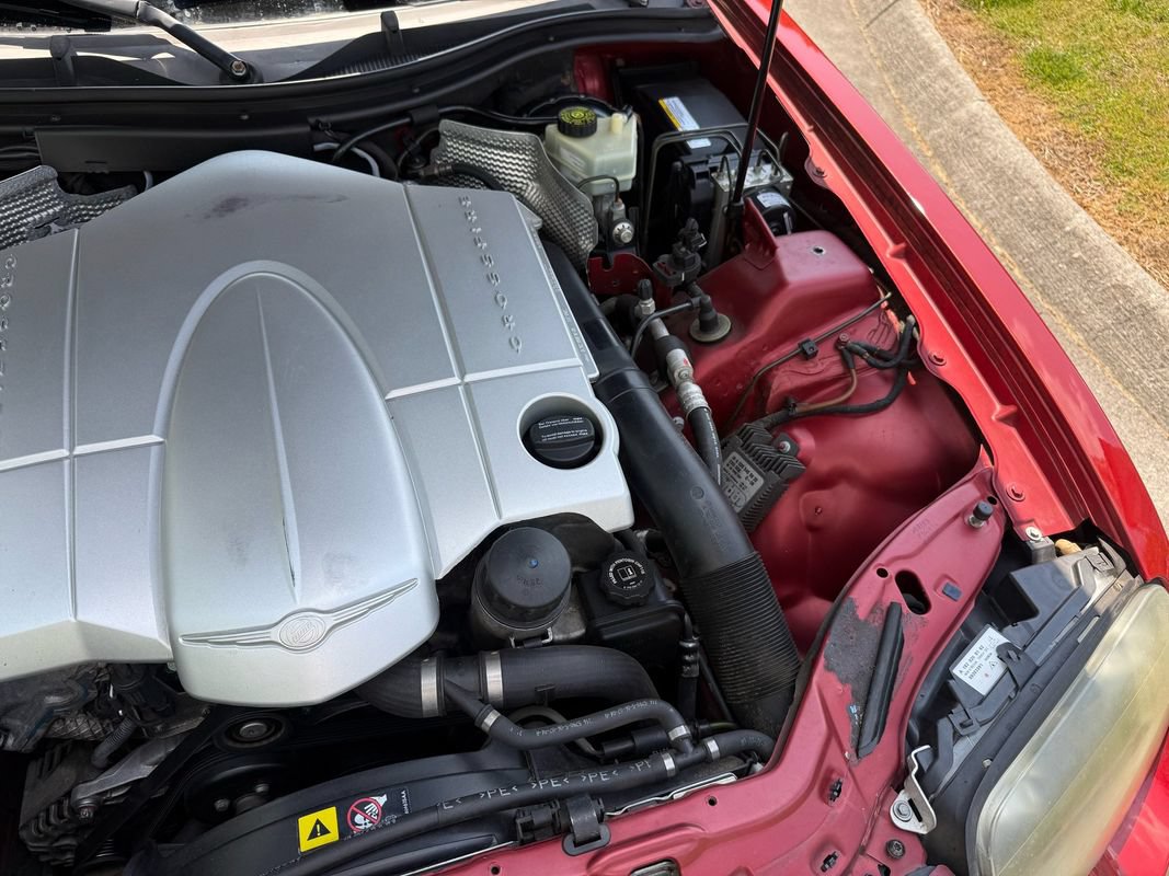 Used 2005 Chrysler Crossfire Limited RWD image 31