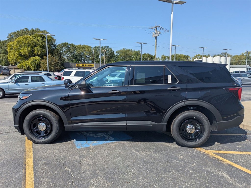 New 2025 Ford Explorer 4WD Police Interceptor image 3
