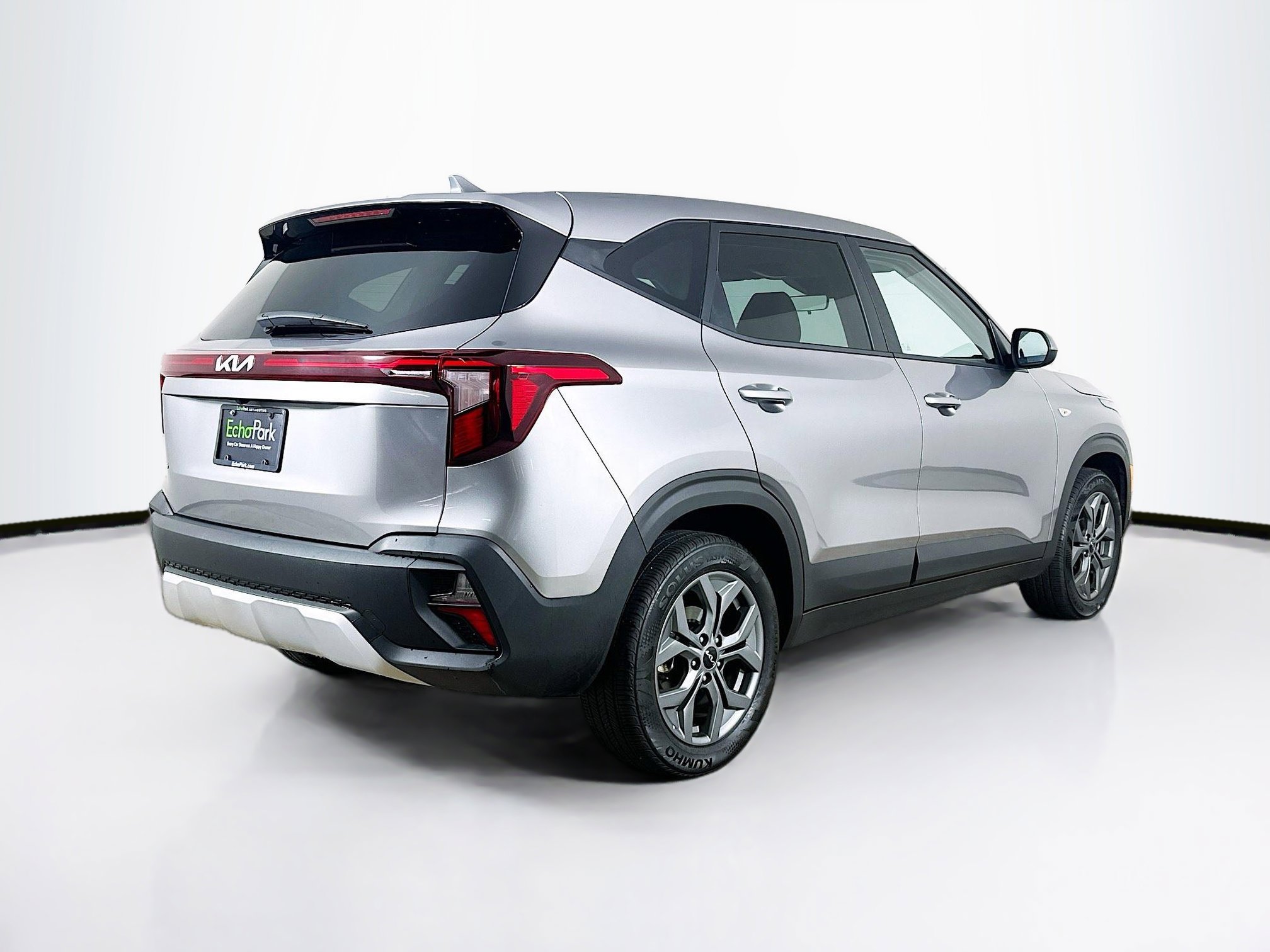 Used 2026 Kia Seltos LX FWD image 9