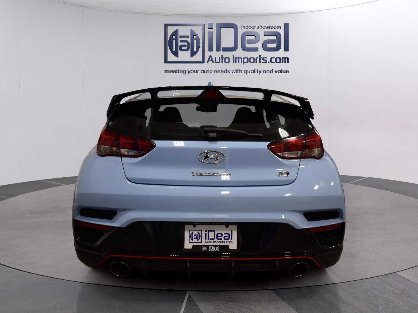 Used 2021 Hyundai Veloster N image 3