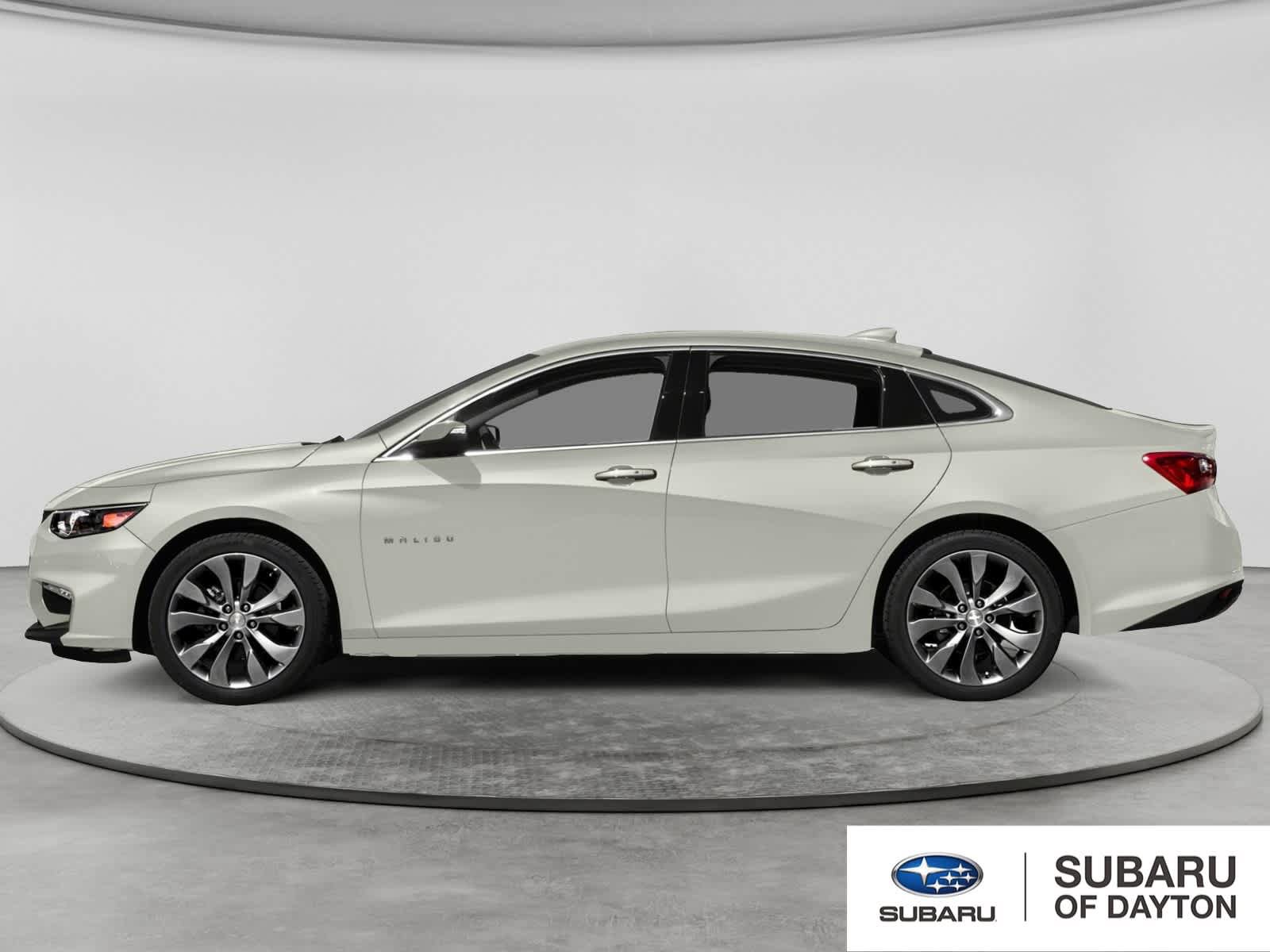 Used 2018 Chevrolet Malibu Premier w/ Premier Sun and Wheel Package FWD image 3