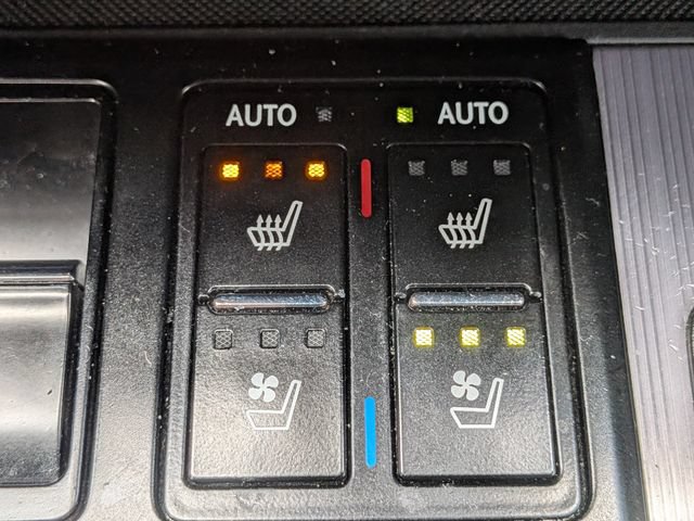 Used 2020 Lexus RX 450h F Sport w/ Accessory Package AWD/4WD image 24