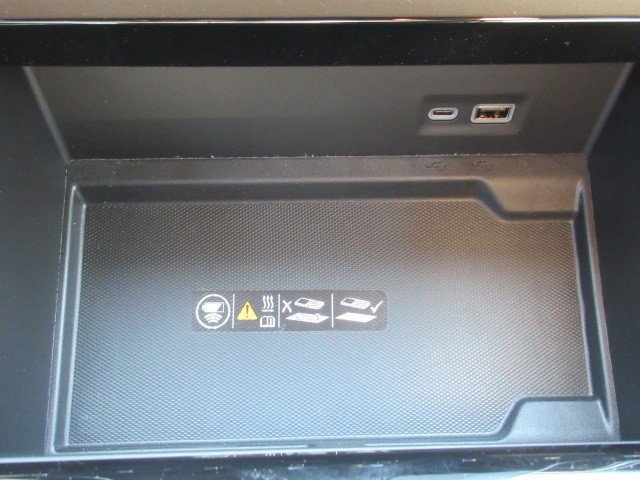 New 2026 GMC Yukon Elevation image 19