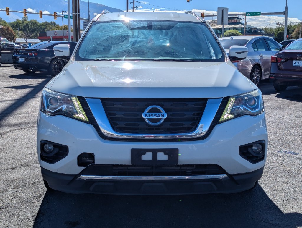 Used 2017 Nissan Pathfinder SV AWD/4WD image 10