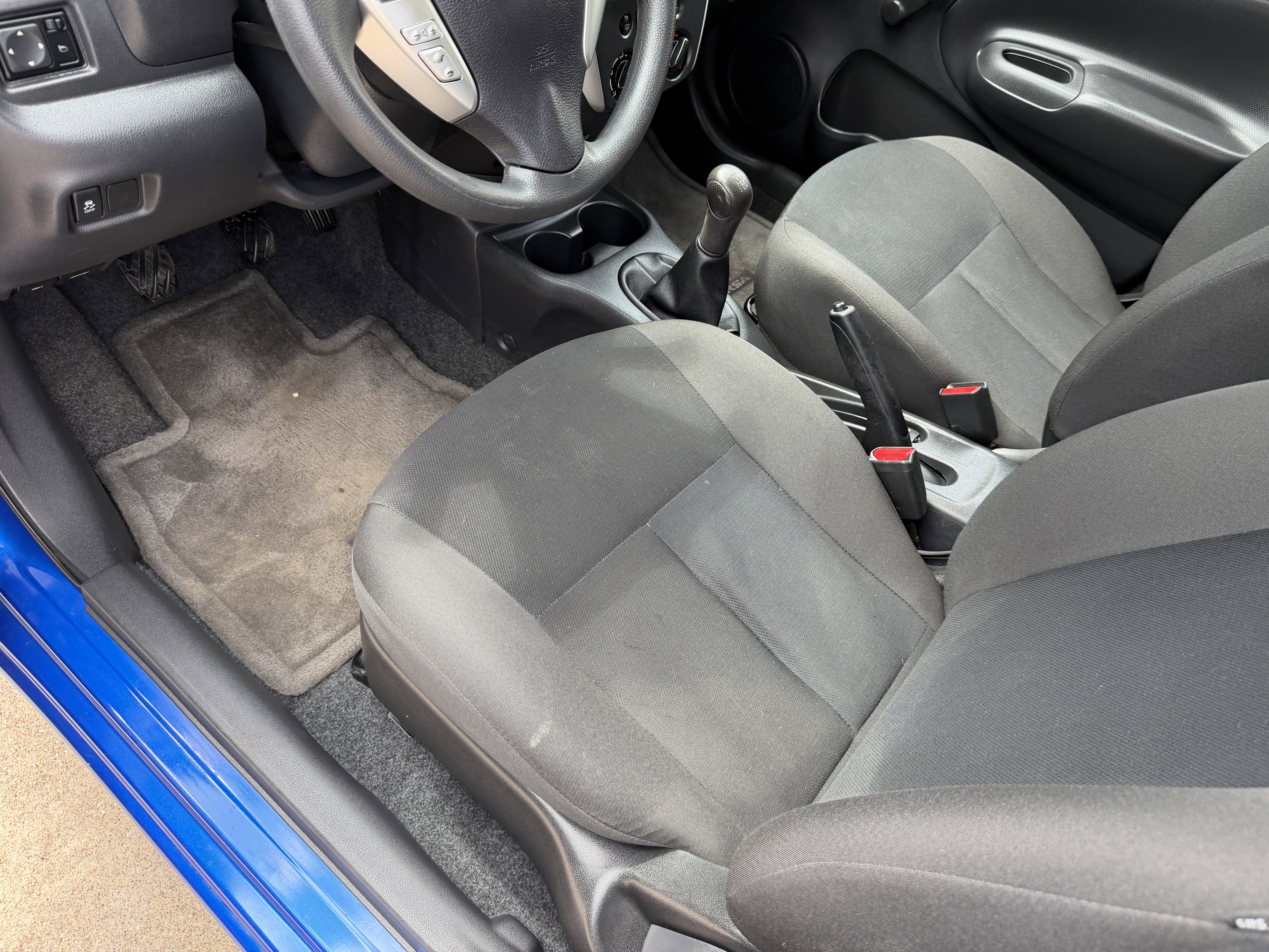 Used 2015 Nissan Versa Note S FWD image 22