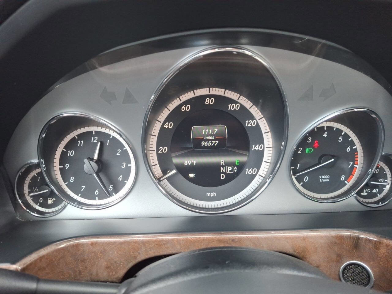 Used 2013 Mercedes-Benz E 350 Sedan image 7