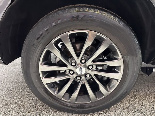 Used 2020 Ford Expedition Max Limited image 25