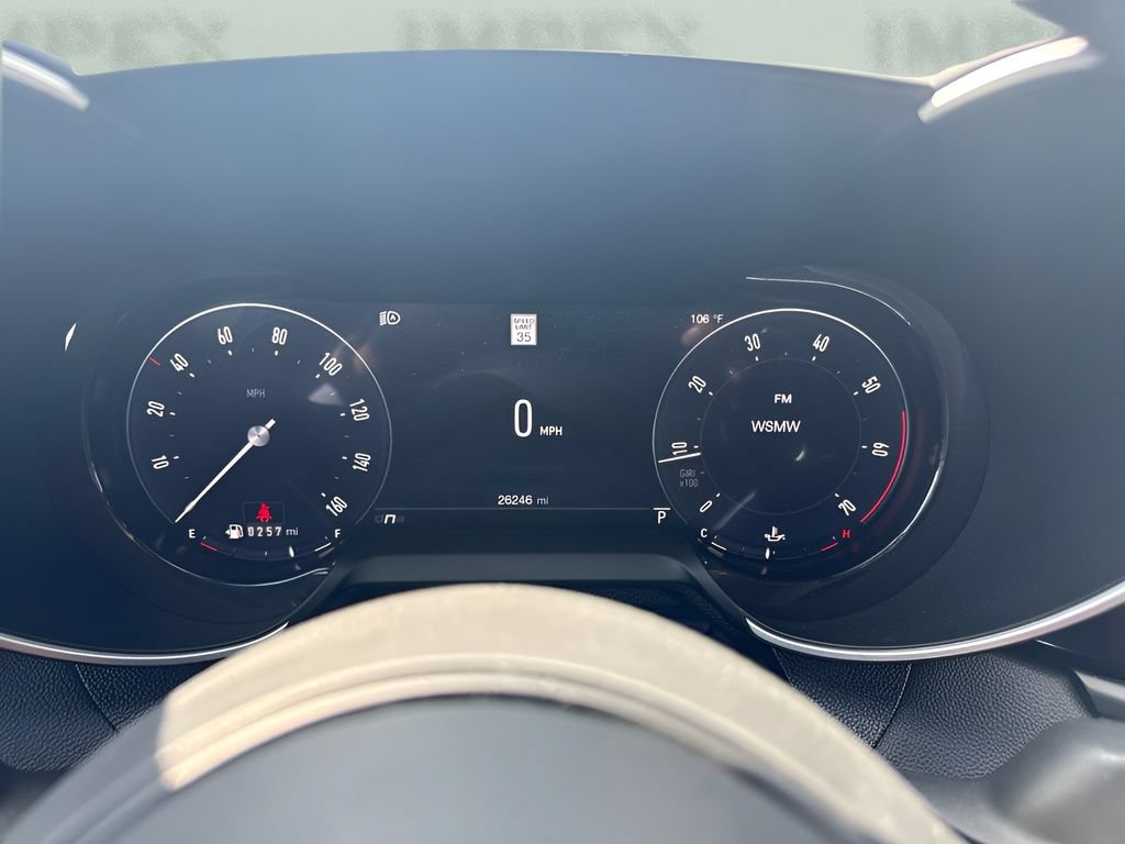 Used 2024 Alfa Romeo Giulia Veloce RWD image 21