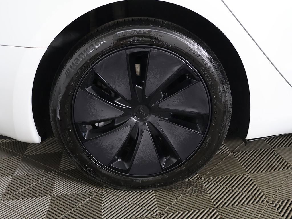 Used 2024 Tesla Model 3 Standard Range RWD image 24