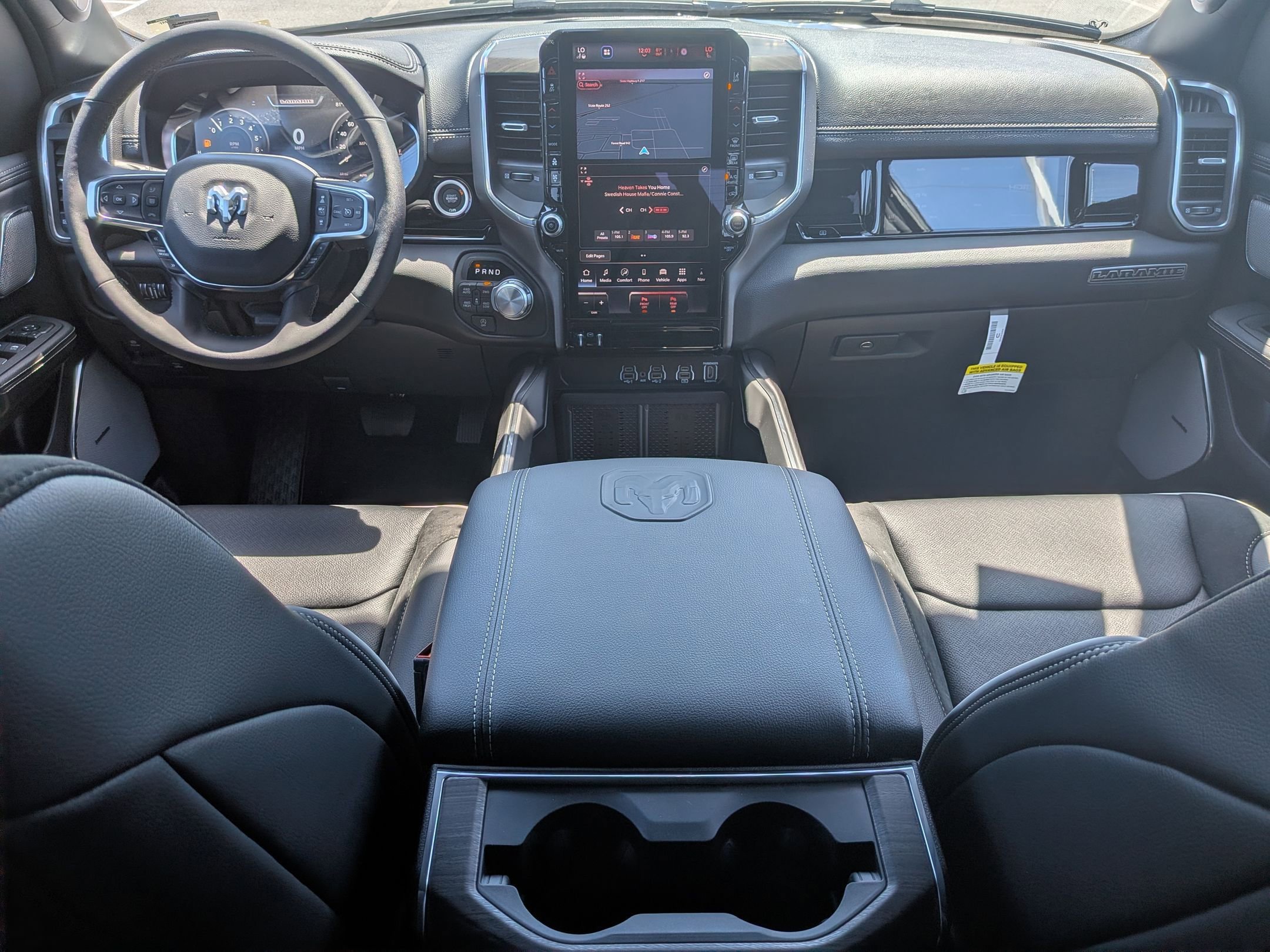 New 2026 RAM 1500 Laramie AWD/4WD image 31