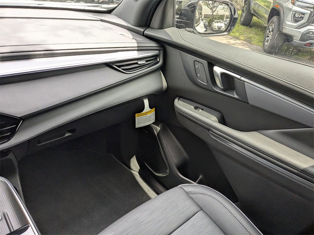 New 2026 Buick Enclave Sport Touring w/ Power Package image 18