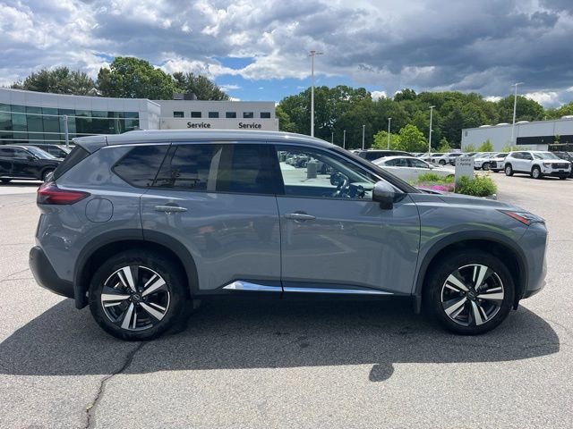 Used 2023 Nissan Rogue Platinum w/ Platinum Premium Package AWD/4WD image 2