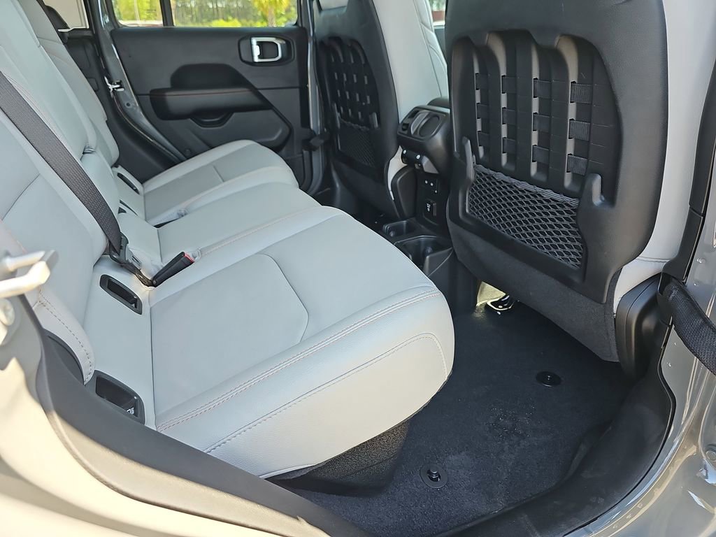 Used 2022 Jeep Gladiator Mojave w/ LED Lighting Group AWD/4WD image 14