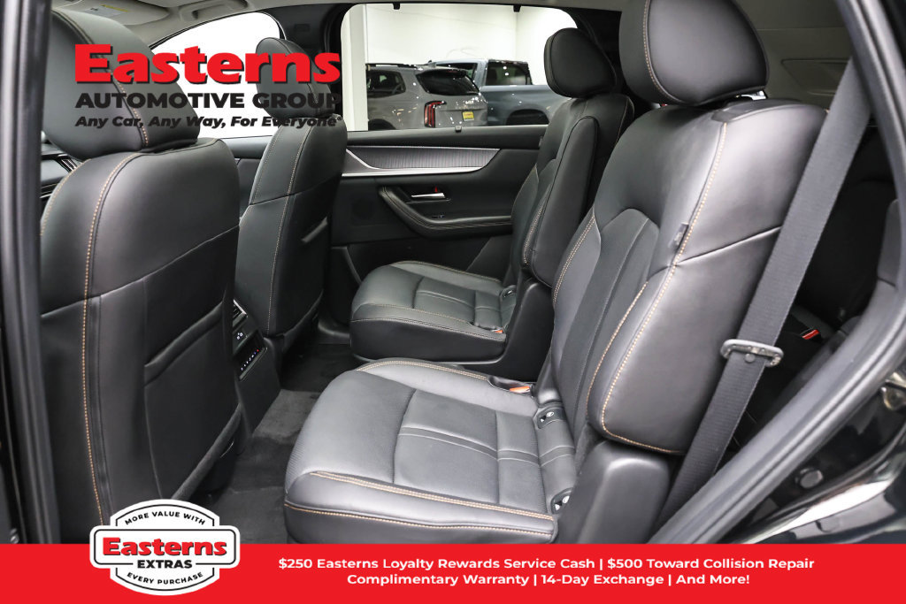 Used 2024 MAZDA CX-90 Plug-In Hybrid w/ Premium Pkg AWD/4WD image 25