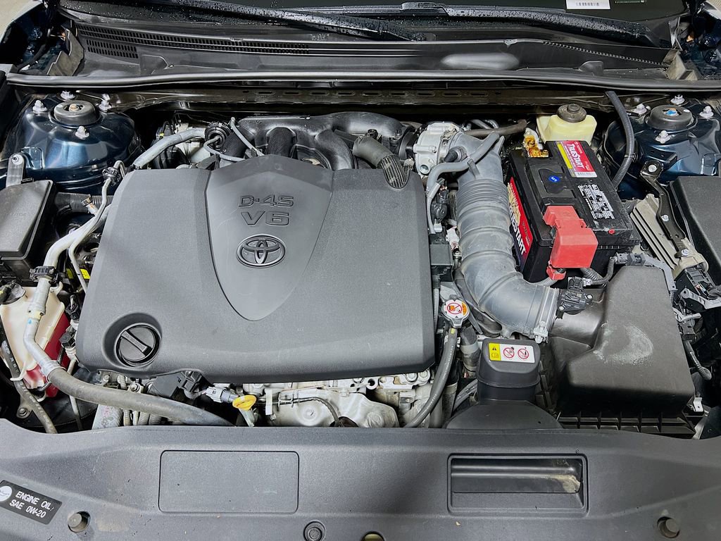 Certified 2018 Toyota Camry XLE w/ Driver Assist Package FWD image 27