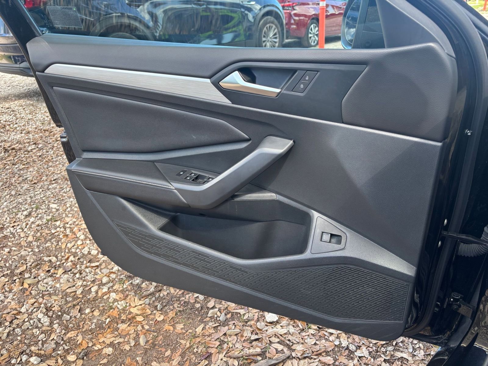 Used 2025 Volkswagen Jetta Sport image 18