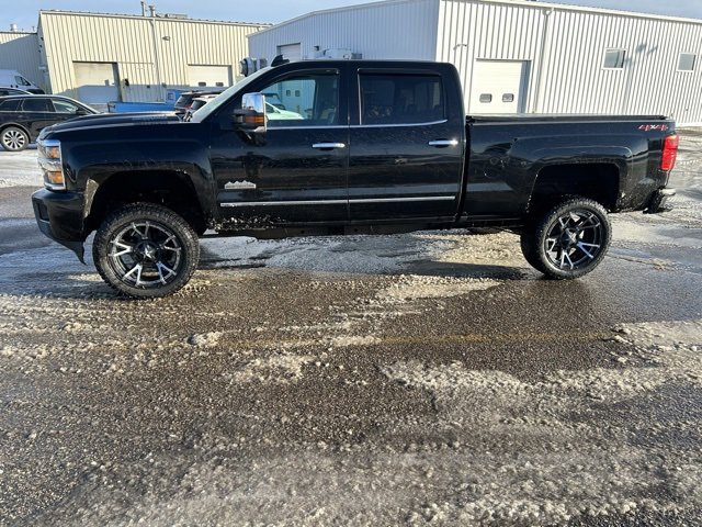 Used 2018 Chevrolet Silverado 3500 High Country w/ Duramax Plus Package image 8