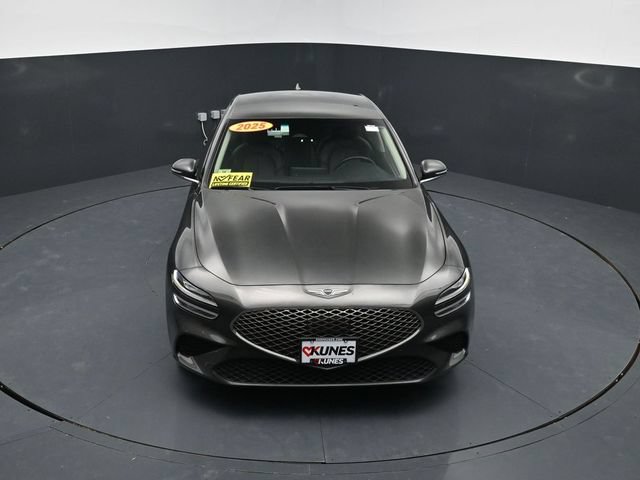 Used 2025 Genesis G70 2.5T AWD/4WD image 42