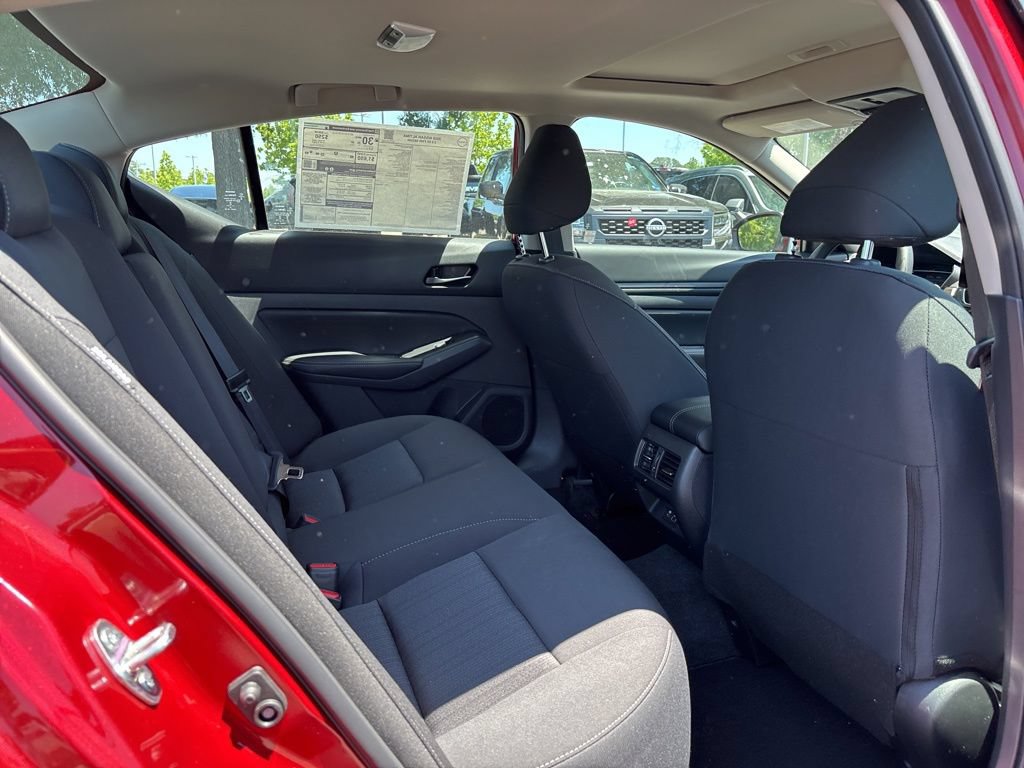New 2026 Nissan Altima 2.5 SV w/ SV Special Edition Package FWD image 16