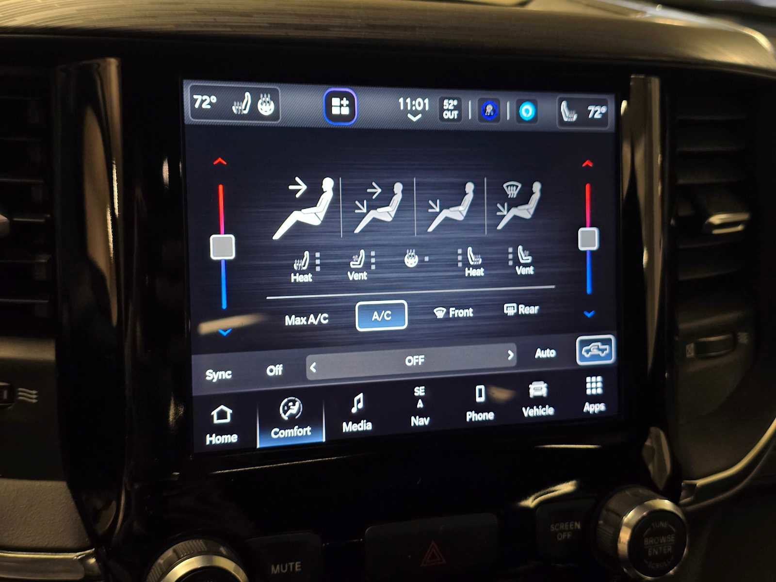 Used 2024 RAM 1500 Laramie image 33