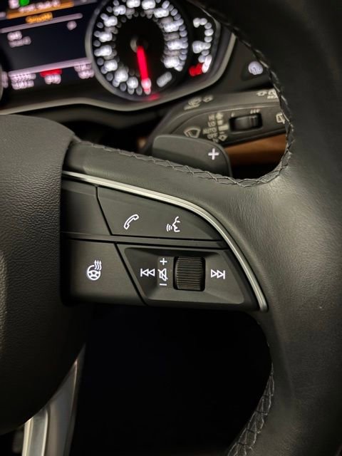 Used 2021 Audi Q5 2.0T Premium image 19