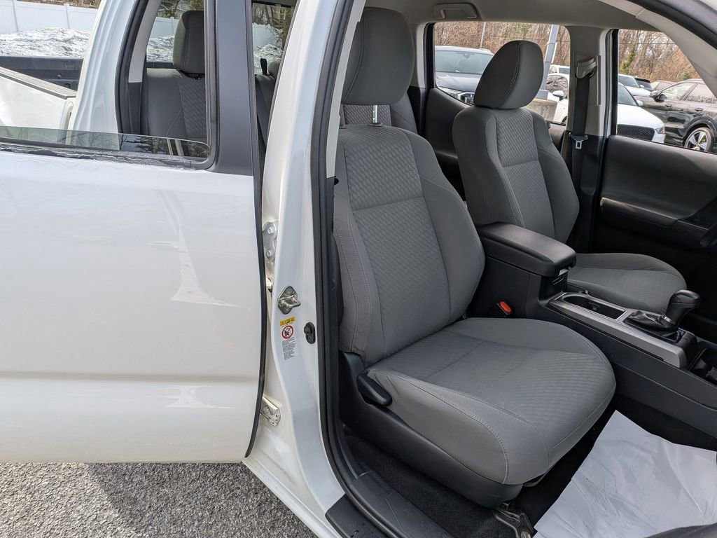 Used 2020 Toyota Tacoma SR5 image 21