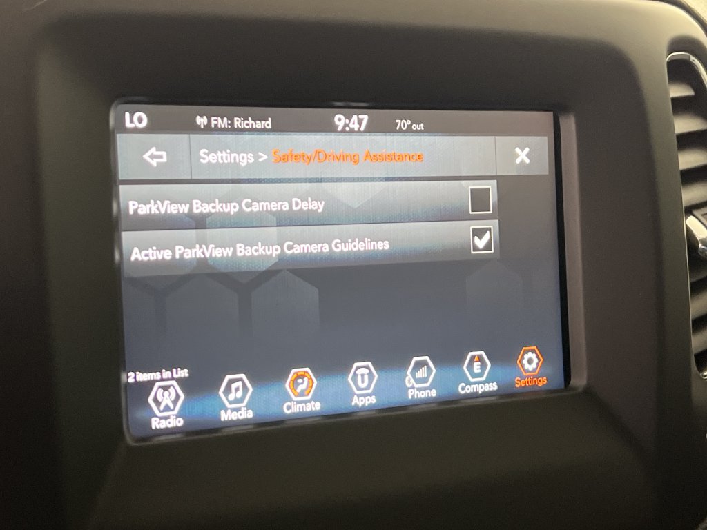 Used 2018 Jeep Compass Latitude w/ Popular Equipment Group AWD/4WD image 32