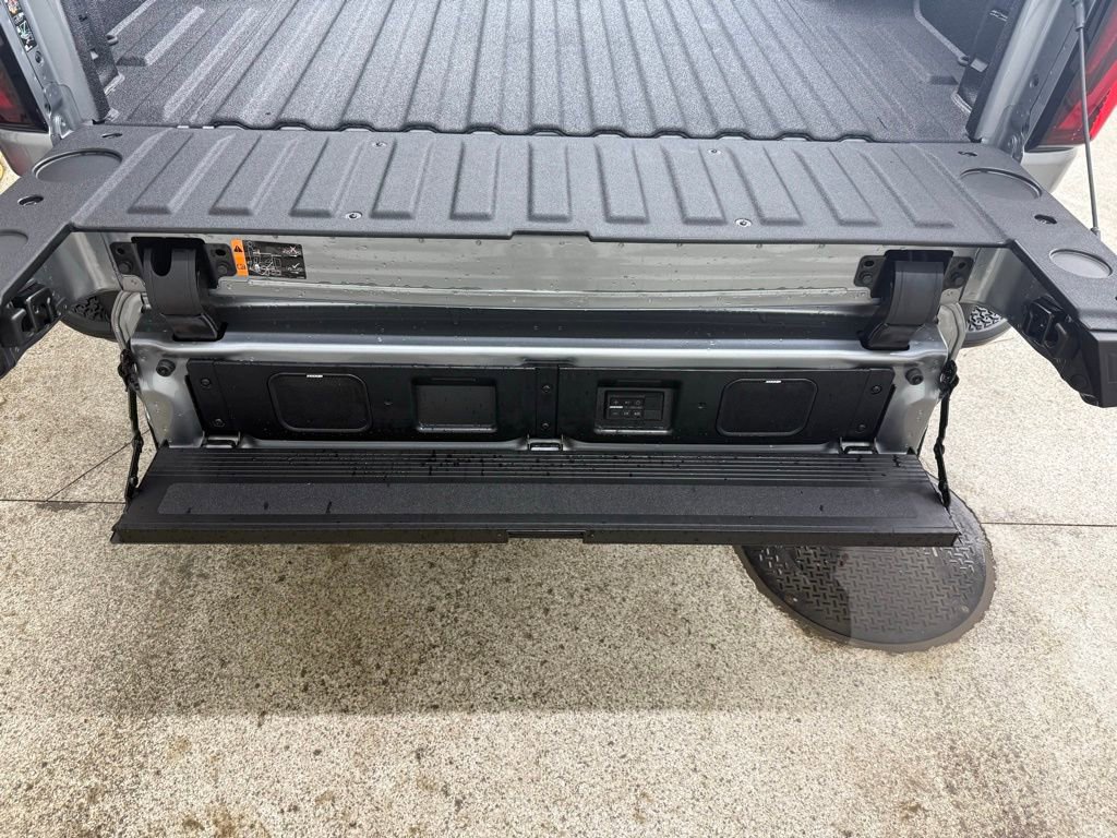 New 2026 GMC Sierra 3500 Denali Ultimate image 35