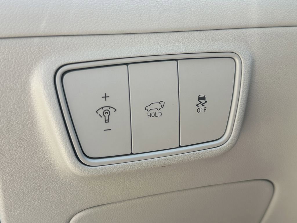 Used 2024 Hyundai Tucson Limited image 35