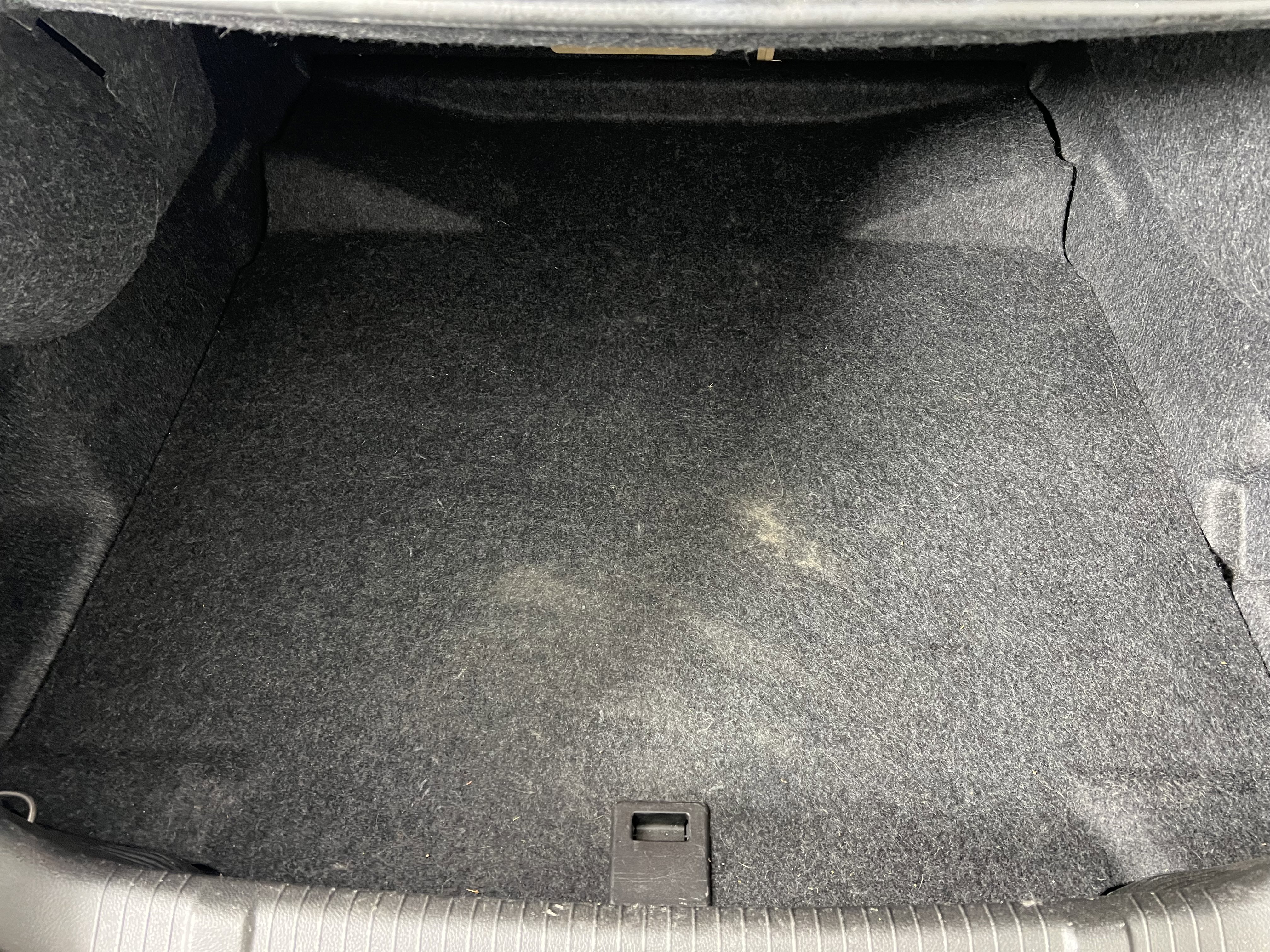 Used 2010 Buick LaCrosse CXS image 23