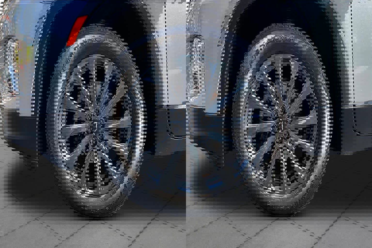 Certified 2023 Chevrolet Traverse RS image 10