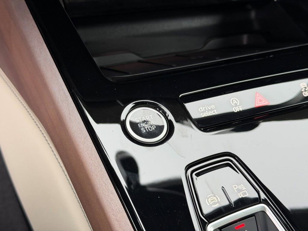 Certified 2025 Audi A5 2.0T Prestige w/ 19" Wheel Package image 30