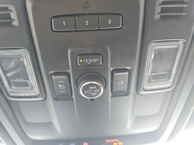 Used 2021 GMC Yukon Denali w/ Max Trailering Package image 23