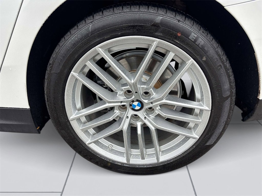Used 2024 BMW 530i xDrive w/ Premium Package image 8