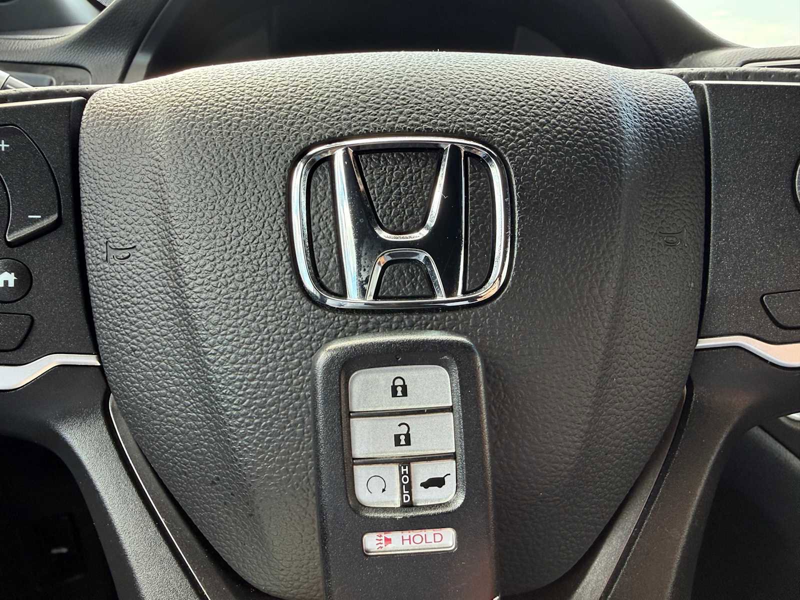 Used 2022 Honda Passport TrailSport image 36