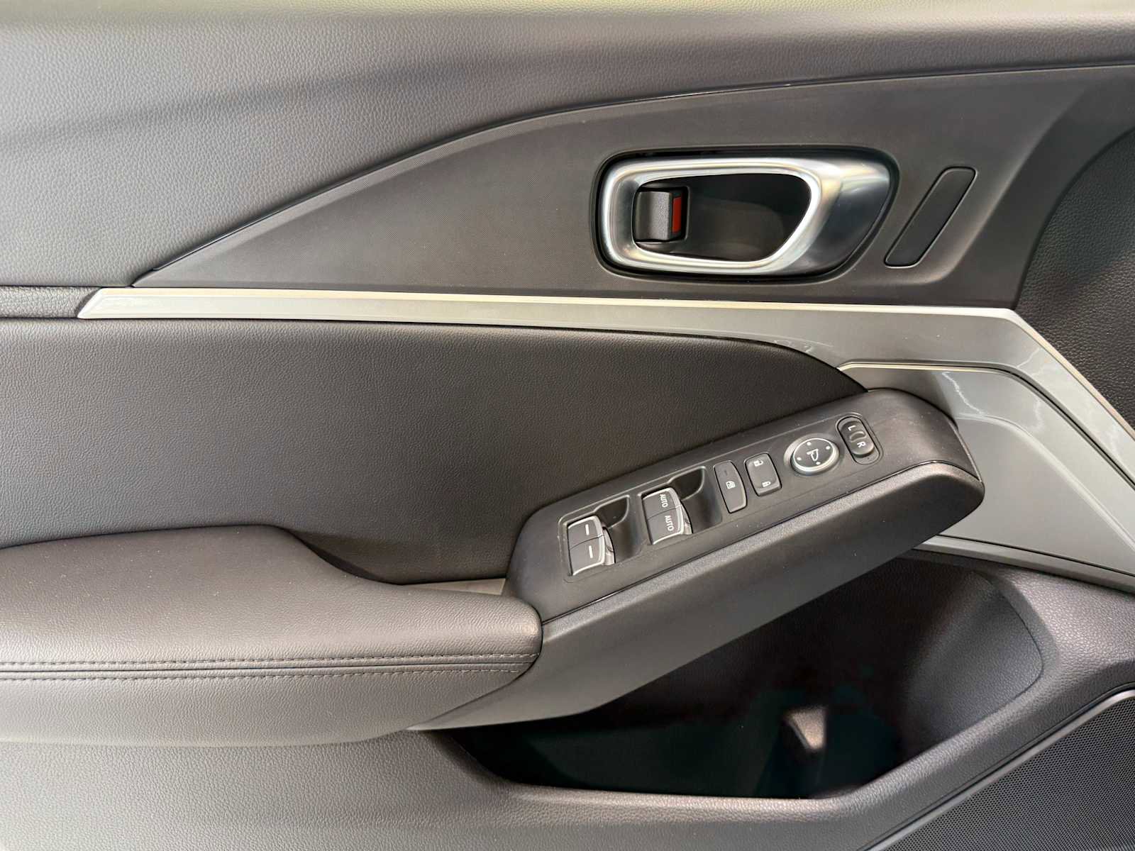 New 2026 Acura Integra image 12