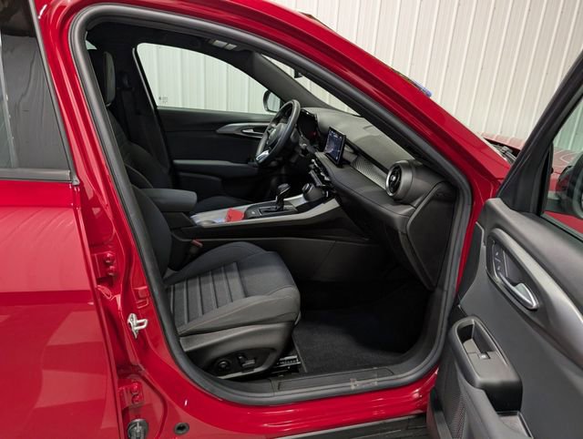 Used 2024 Alfa Romeo Tonale Sprint image 26