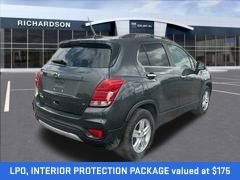 Used 2019 Chevrolet Trax LT w/ LT Convenience Package FWD image 4