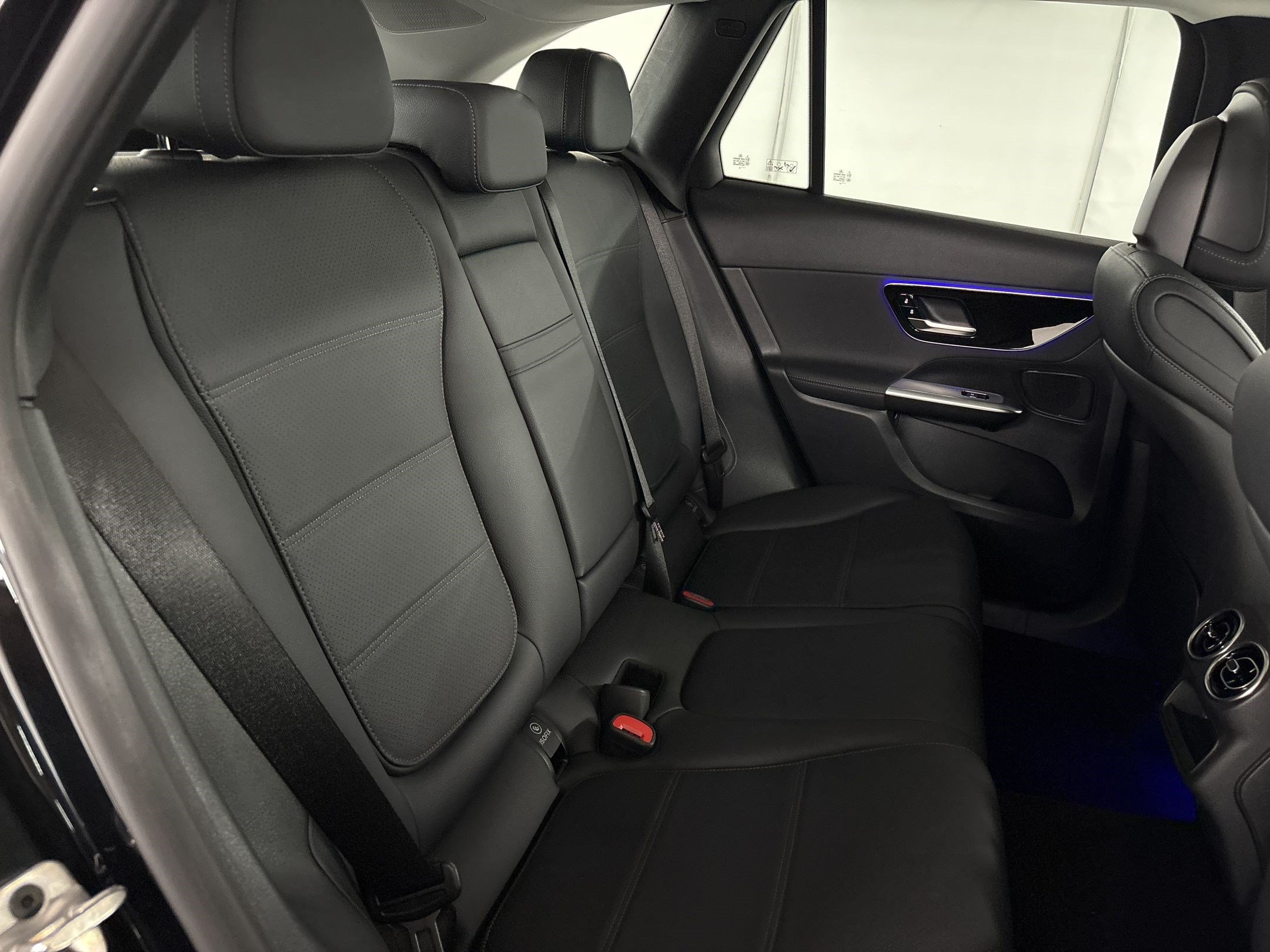 Certified 2025 Mercedes-Benz GLC 350e 4MATIC image 31