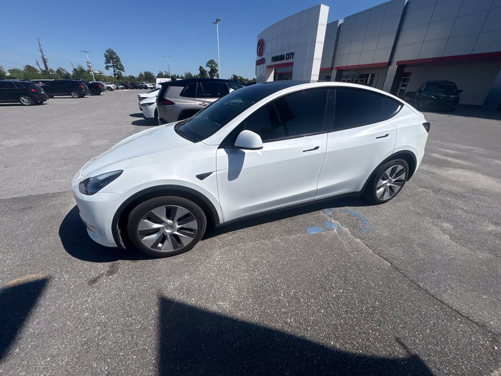 Used 2021 Tesla Model Y Long Range AWD/4WD image 6