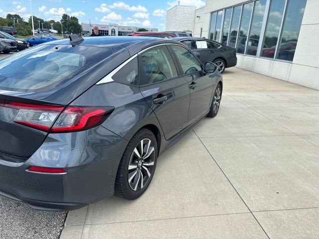 Used 2023 Honda Civic EX-L image 6