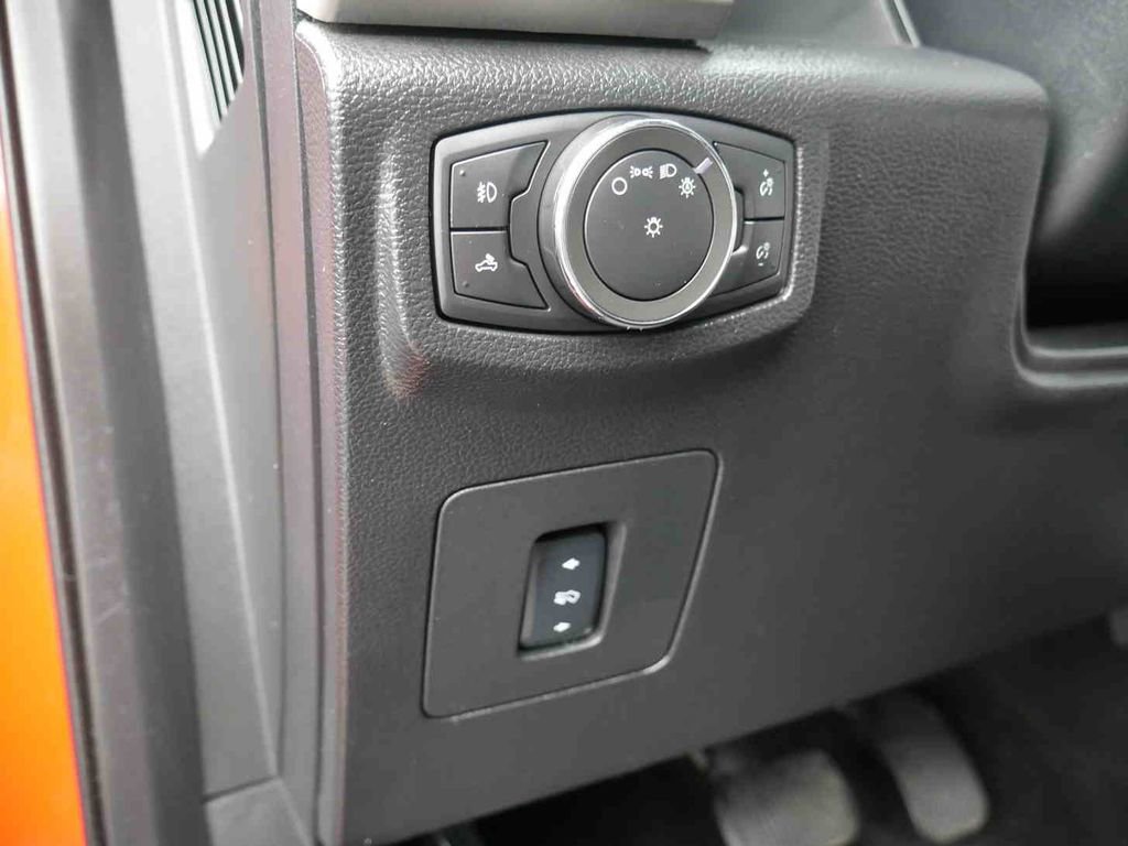 Used 2015 Ford F150 Lariat w/ Equipment Group 502A Luxury image 33