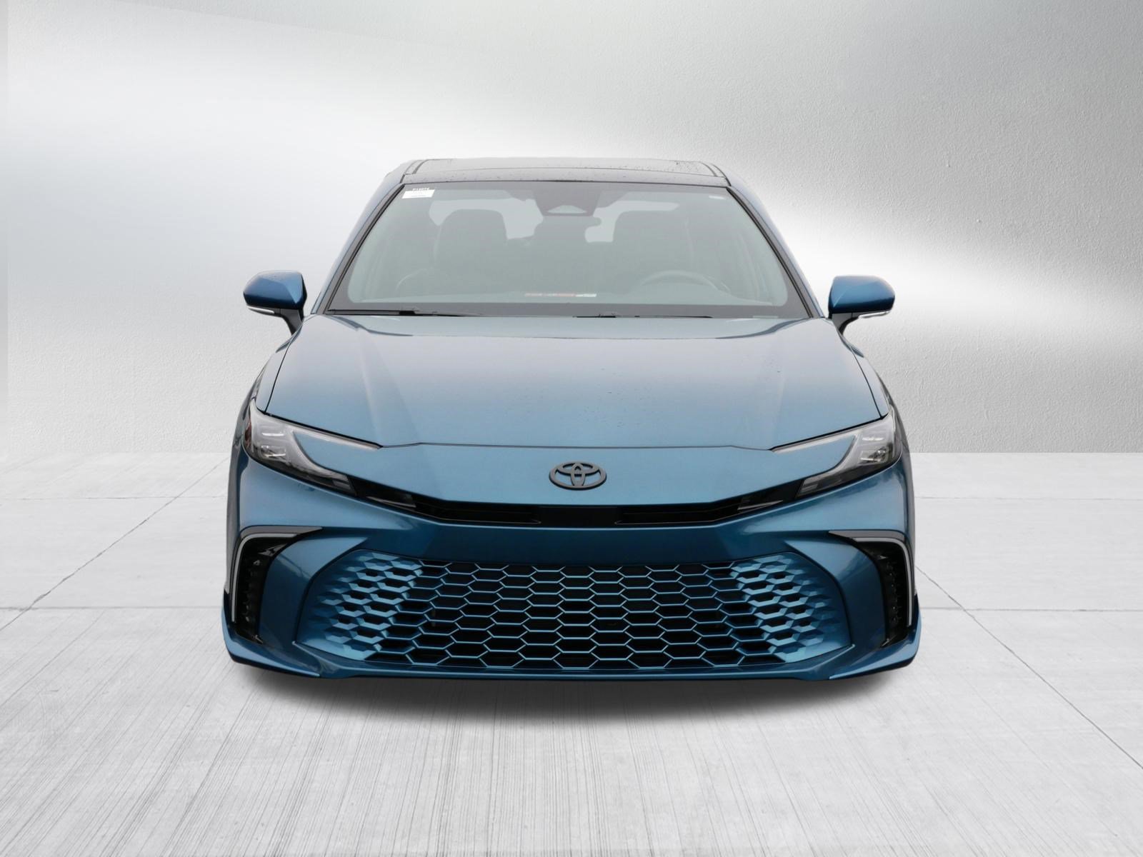 Certified 2025 Toyota Camry XSE FWD video 2