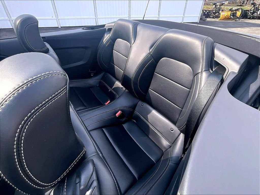 Used 2025 Ford Mustang Premium RWD image 15