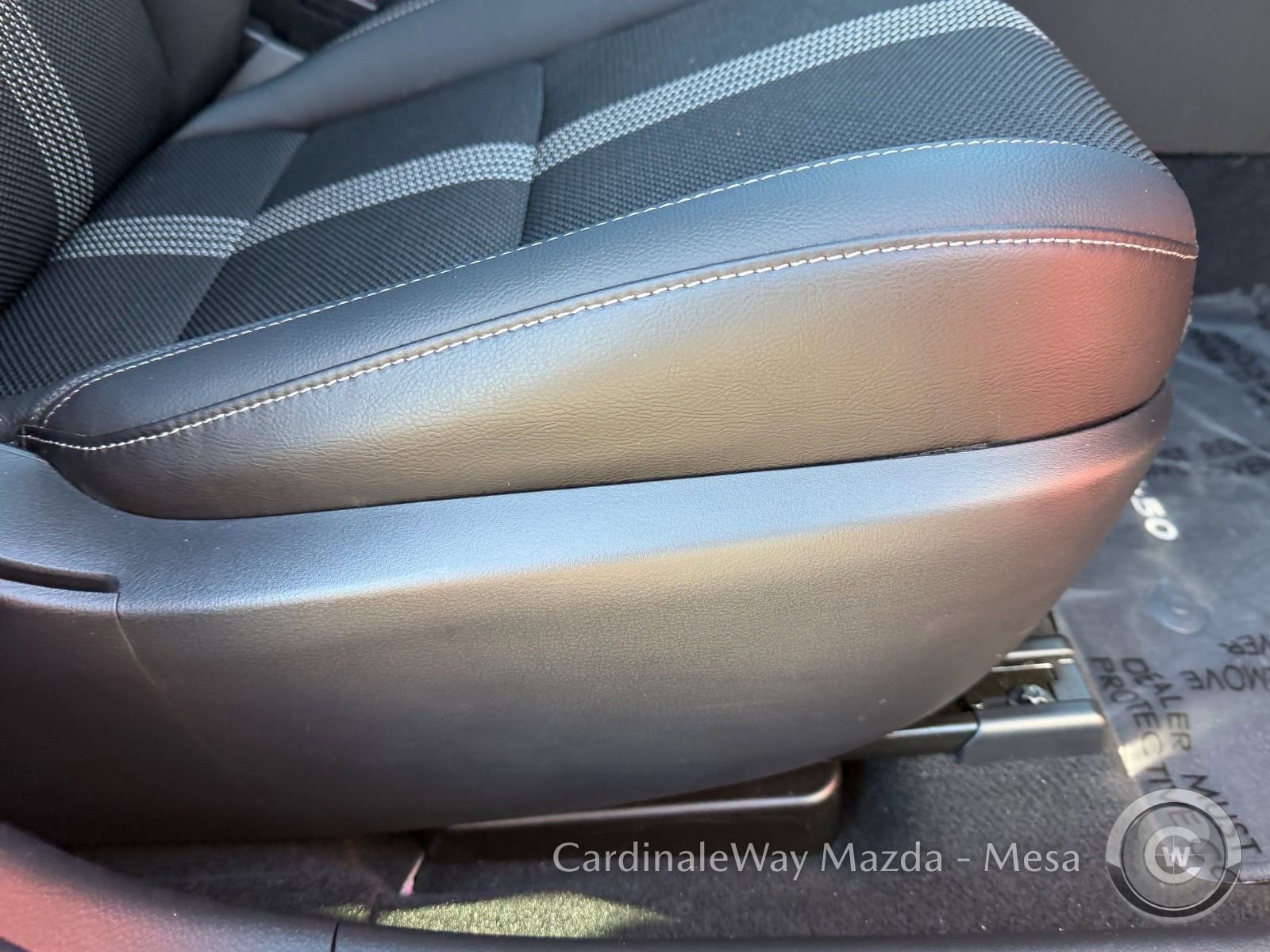 Used 2025 MAZDA CX-50 2.5 Hybrid w/ Preferred Pkg image 14